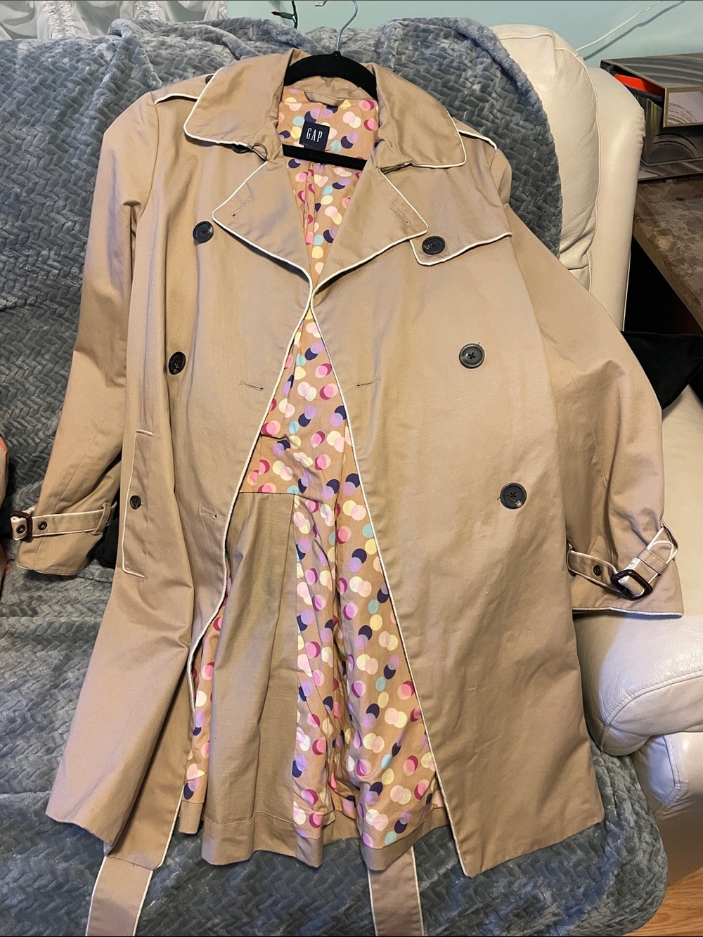 GAP Beige Trench Coat with Multicolor Polka Dot Lining